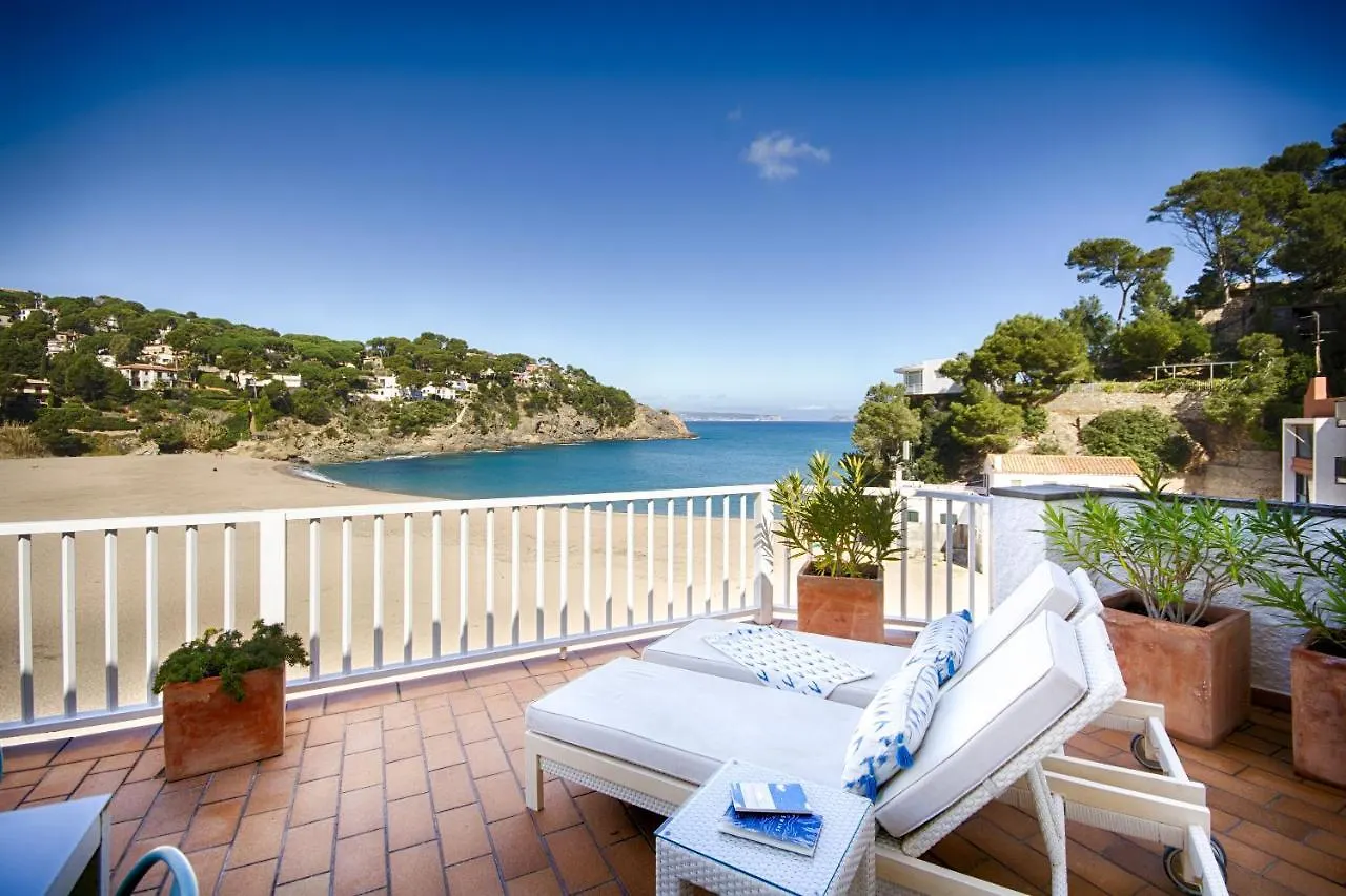 Penthouse Sa Riera Apartment Begur