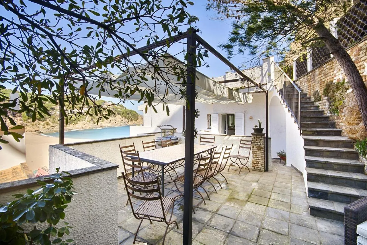 Penthouse Sa Riera Apartment Begur 0*,