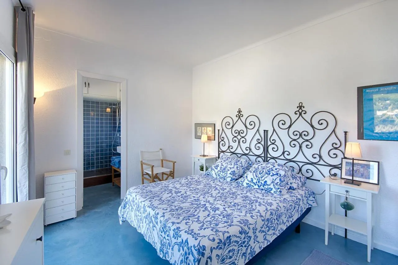 Penthouse Sa Riera Apartment Begur