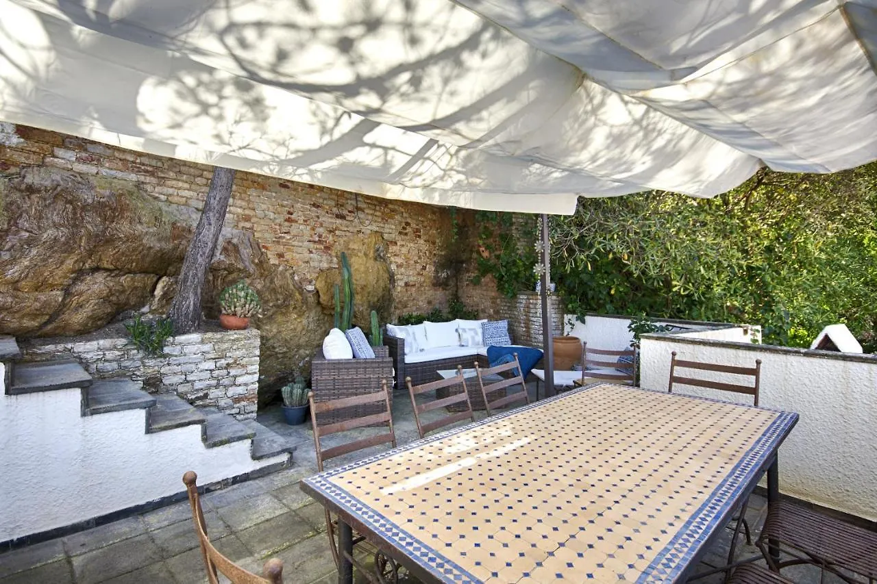 Penthouse Sa Riera Apartment Begur